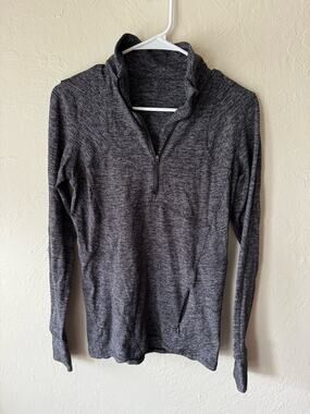 Lululemon Dark Gray Half Zipper Sweatshirt Size 8